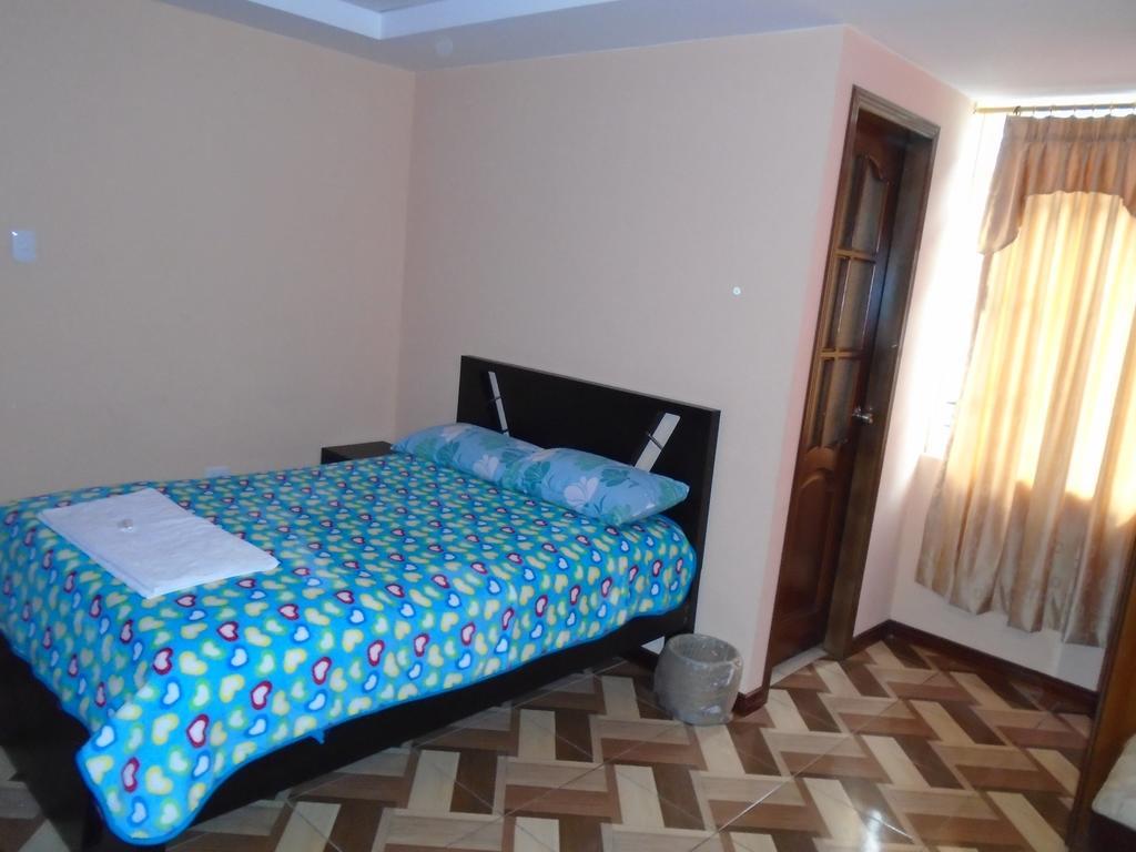 Hotel El Ejido Quito Room photo